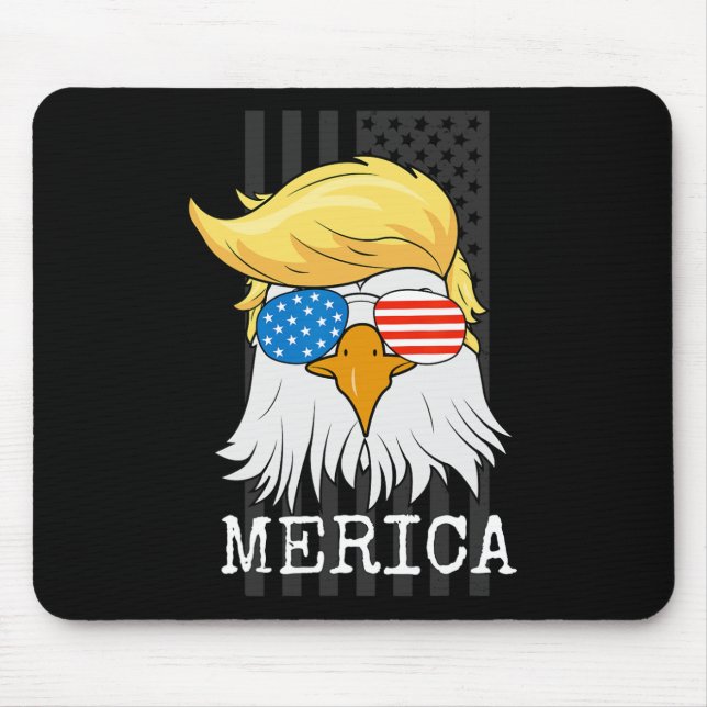 Örn 4:e juli: Trump American Flagga Funny Musmatta (Framsidan)