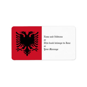 Örn av den Albanien flagga på kända Adressetikett