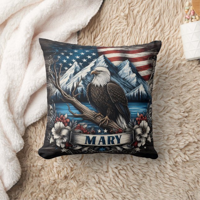 Örn med amerikansk Flagga som bakgrund Kudde (Filt)