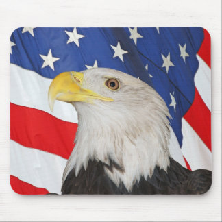 ÖRN OCH AMERIKANSKA FLAGGA MOUSEPAD MUSMATTA