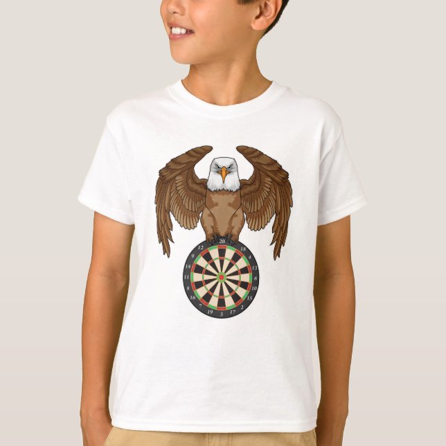 Örn på Dart med Darttavla T Shirt (Framsida)