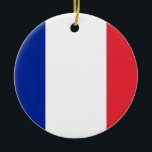 Ornament med flagga av Frankrike<br><div class="desc">Upptäck din julhelg med Fransk pride med hjälp av vår julprydnad med Frankrikets tricolor-flagga! Bygg upp helgdag-andan och visa kärlek för Frankrike med vårt noggrant utarbetade prydnadsföremål, som är försedd med Franskens flagga. Det djärva blå, vita och röda färg, som arrangeras i vågrät rand, fångar det väsentliga i Franskens arv...</div>
