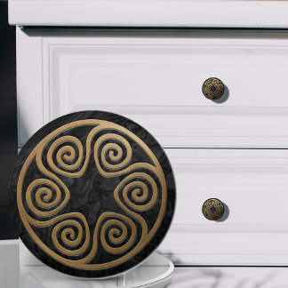 Ornamet Nyckel - Svarta och Guld Knopp