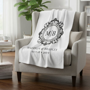 Ornate Blommigt Monogram Bröllop Elegant Black Whi Fleecefilt