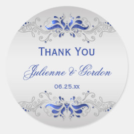 Ornate Blue and Silver Swirls Round Wedor Favor Runt Klistermärke