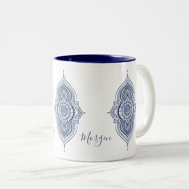 Ornate Blue Paisley Mandala Två-Tonad Mugg (Framsida höger)