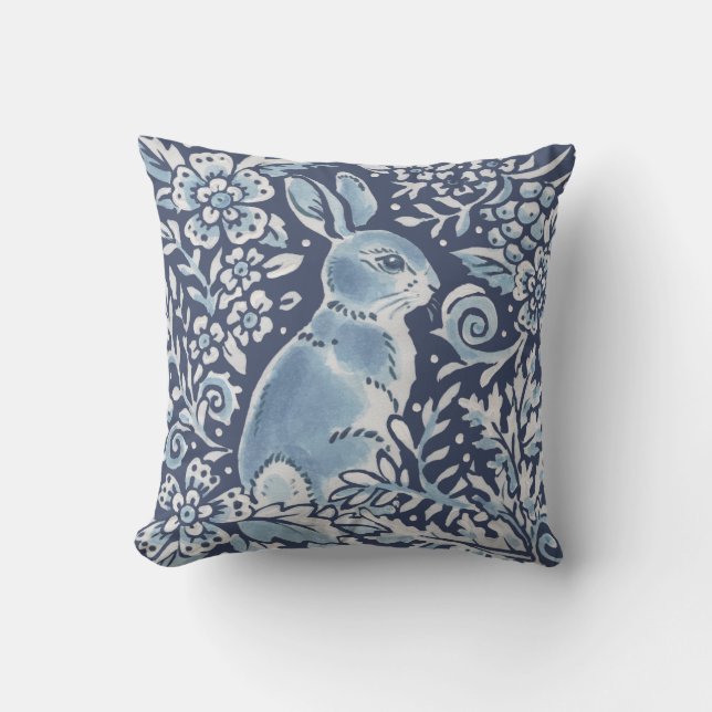 Ornate Blue White Forest Rabbit Blommigt Woodland Kudde (Framsida)