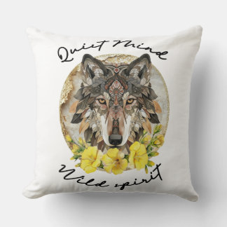 Ornate Boho Wolf with Yellow Flowers Kudde