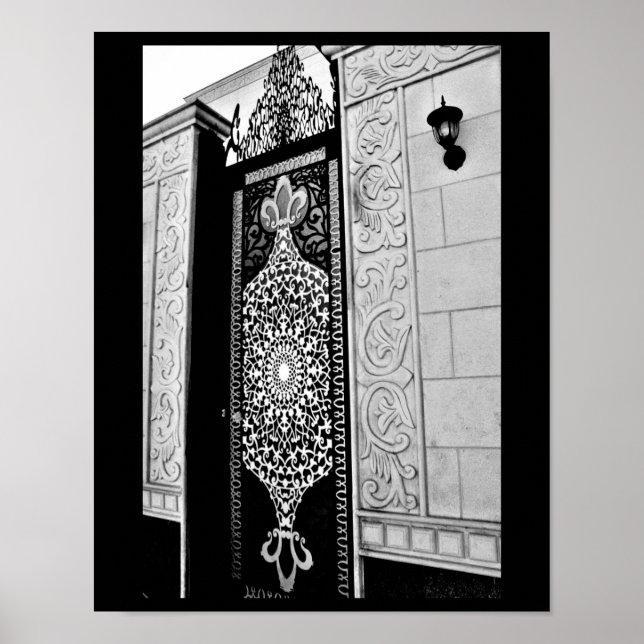 Ornate Door Poster (Framsidan)