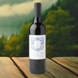 Ornate Dusty Blue Vapensköld Monogram Bröllop Vinflaska Etikett