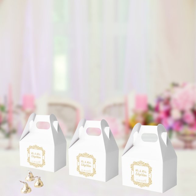Ornate Guld Ram Bröllop Personlig Presentaskar (These elegant favor boxes look great with a variety of wedding themes!)
