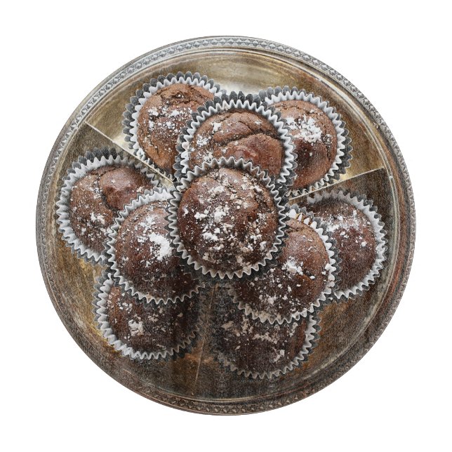 Ornate Plate of Chocolate Muffinss (Framsidan)