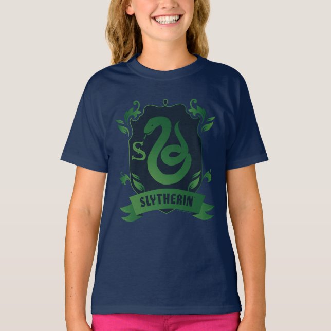 Ornate SLYTHERIN™ House-Vapensköld T Shirt (Framsida)