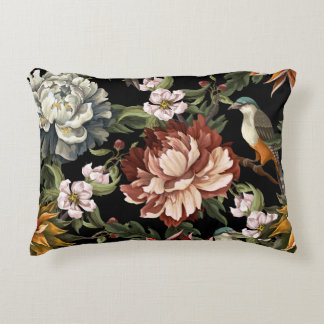 Ornate Vintage Peonies, Ro, Birds. Prydnadskudde