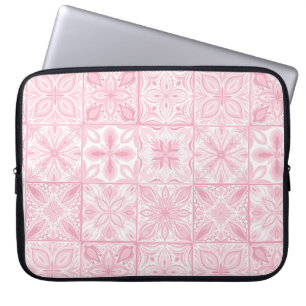 Ornatplattor i rosa laptop fodral