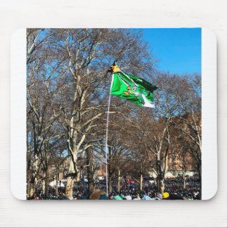 Örnden som är i underläge musmatta