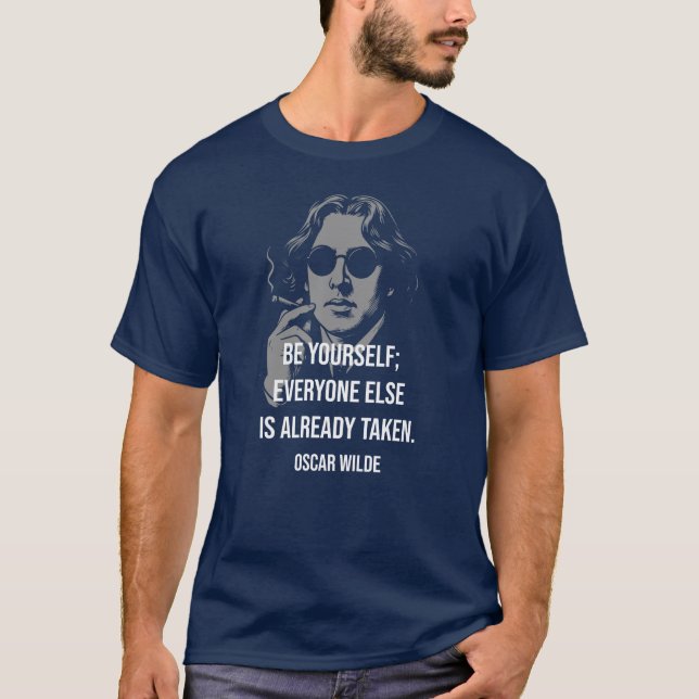Oscar Wilde quotation to be yourself T Shirt (Framsida)