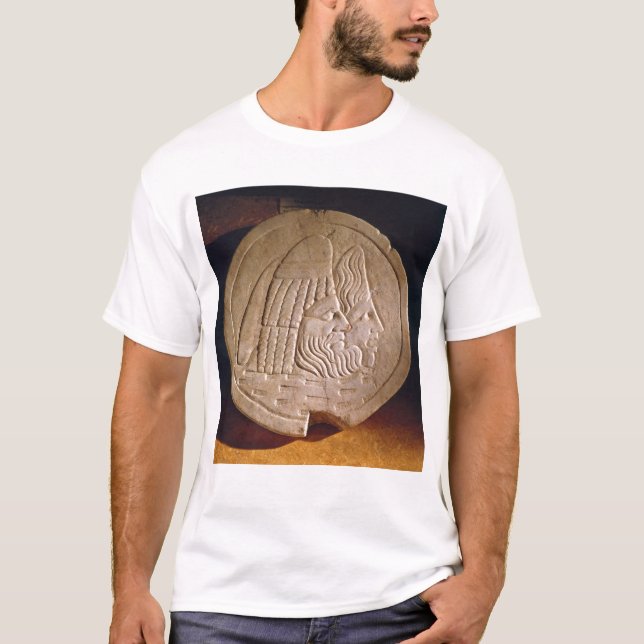 Oscillum som visar scenisk, maskerar tee shirt (Framsida)