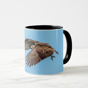 Osprey under flygning i nationalparken Honeymoon Mugg