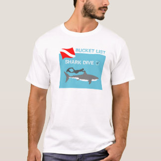 Ösregna listar hajdykT-tröja T-shirt