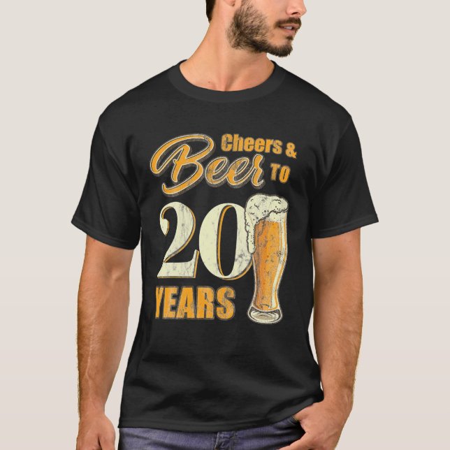 Ost och Öl till 20 års nukleär Födelsedagsfest T Shirt (Framsida)