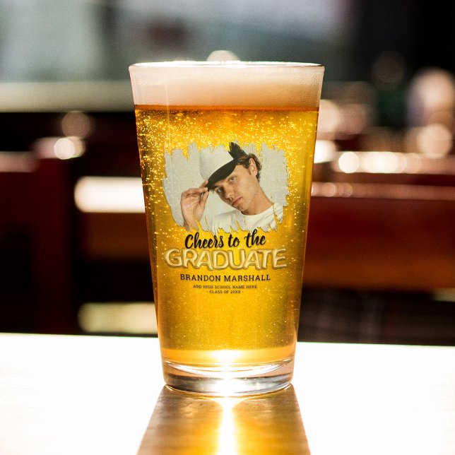 Ost till Student Photo Studenten Glaskopp (Skapare uppladdad)