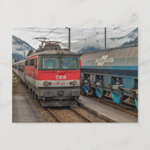 Österrike. ÖBB 1142 608 - 7 passerar by. Vykort