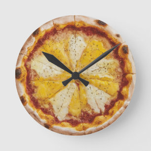 Ostpizza Rund Klocka