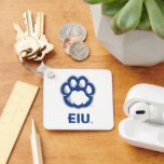 Östra Illinois Panthers Paw Print & EIU Nyckelring<br><div class="desc">Denna konstruktion har två olika inslag som representerar Östra Illinois Universiteten (EIU). I överkanten visas en stiliserad ritarpapp på en framträdande plats. Blåutskriften återges i blått med en grått-kontur som skapar en fetstilt och igenkännlig symbol för EIU-pantrarna. Under taputskriften presenteras förkortningen "EIU" i ett starkt, sans-serif typeface, som förstärker universiteten...</div>