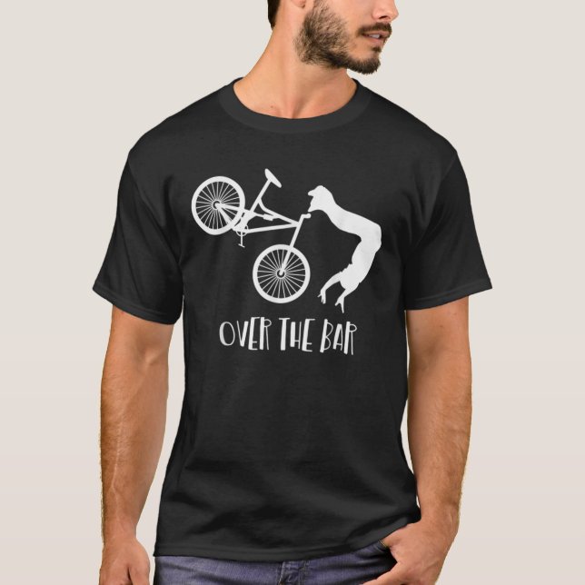 OTB över den Pub-roliga bike-bekanta Biking T Shirt (Framsida)