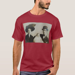 Otillgänglig pappa i Bowlareare Family RPPC B&W-fo T Shirt