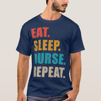 Ötta sömnsjuksköterska Upprepa gåva för sjuksköter T Shirt