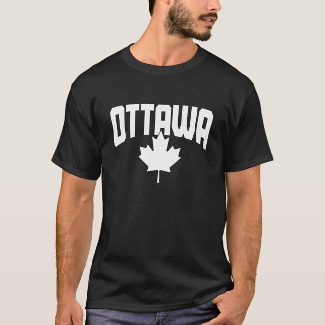Ottawa Quebec Canada Maple Leaf Red Canadian Flag  T Shirt (Framsida)