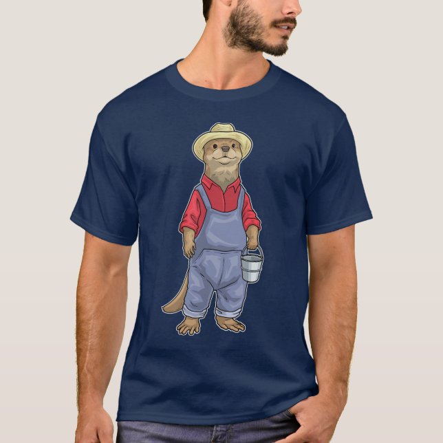 Otter Farmer Bucket Farm T Shirt (Framsida)