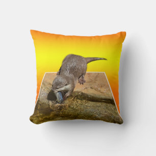 Otterly Orange, Otter, Lounge Cushion Kudde