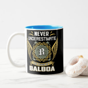 Ounderskatta aldrig kraften hos en Balboa Två-Tonad Mugg