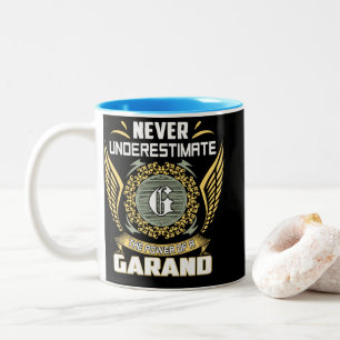 Ounderskatta aldrig kraften hos en Garand Två-Tonad Mugg