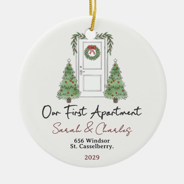 Our First Apartment Custom Names & Year Julgransprydnad Keramik (Framsidan)