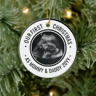 Our First Christmas as Parents Ultrasound Julgransprydnad Keramik