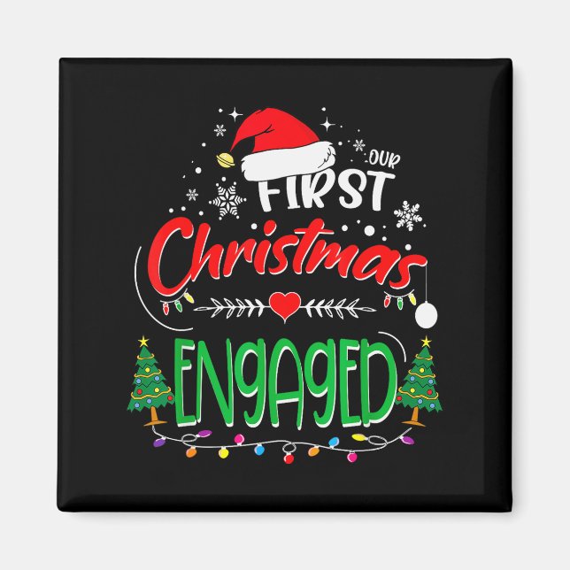 Our First Christmas Engaged 2021 1st Christmas  Magnet (Framsidan)