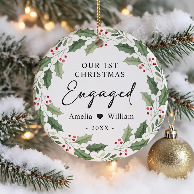 Our First Christmas Engaged Floral Greenery Wreath Julgransprydnad Keramik (Skapare uppladdad)