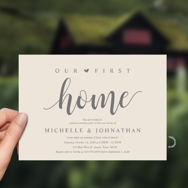 Our First Home Modern Rustic Housewarming party Inbjudningar (Our First Home Housewarming party Invitation Card in Cream Grey)