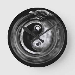 Ouroboros Yin - Yang Rund Klocka