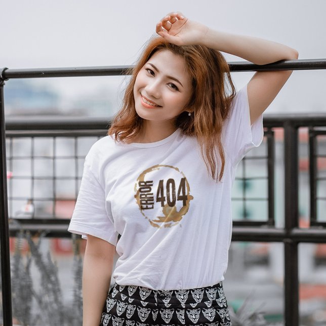 Out of Coffee Error 404 - Funny Coffee Lover Gift  T Shirt (Skapare uppladdad)