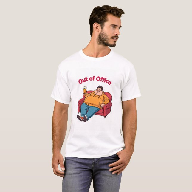 Out of Office Funny Lazy Man T-Shirt (Hel framsida)