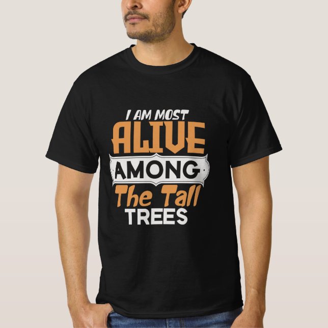 Outdoor Camping Adventure Gift T Shirt (Framsida)