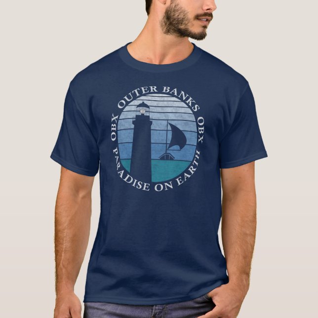 Outer Banker OBX Lighthouse Blå himmel White Vinta T Shirt (Framsida)