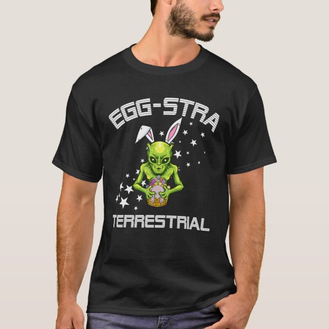 Outer Space Eggs Extra Terrestial Alien Easter Egg T Shirt (Framsida)