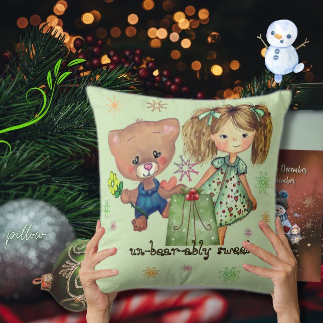 Outhärdligt Sweet Girl and Nalle Kudde (Unbearably Sweet Girl and Teddy Bear Throw Pillow)