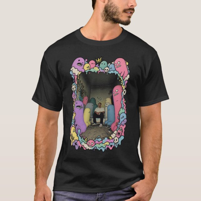 Outnumbered by Imaginary Friends T Shirt (Framsida)